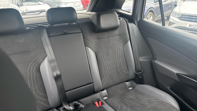 Volkswagen ID.4 109kW Life Pure 52kWh 5dr Auto [110kW Ch] Electric Estate